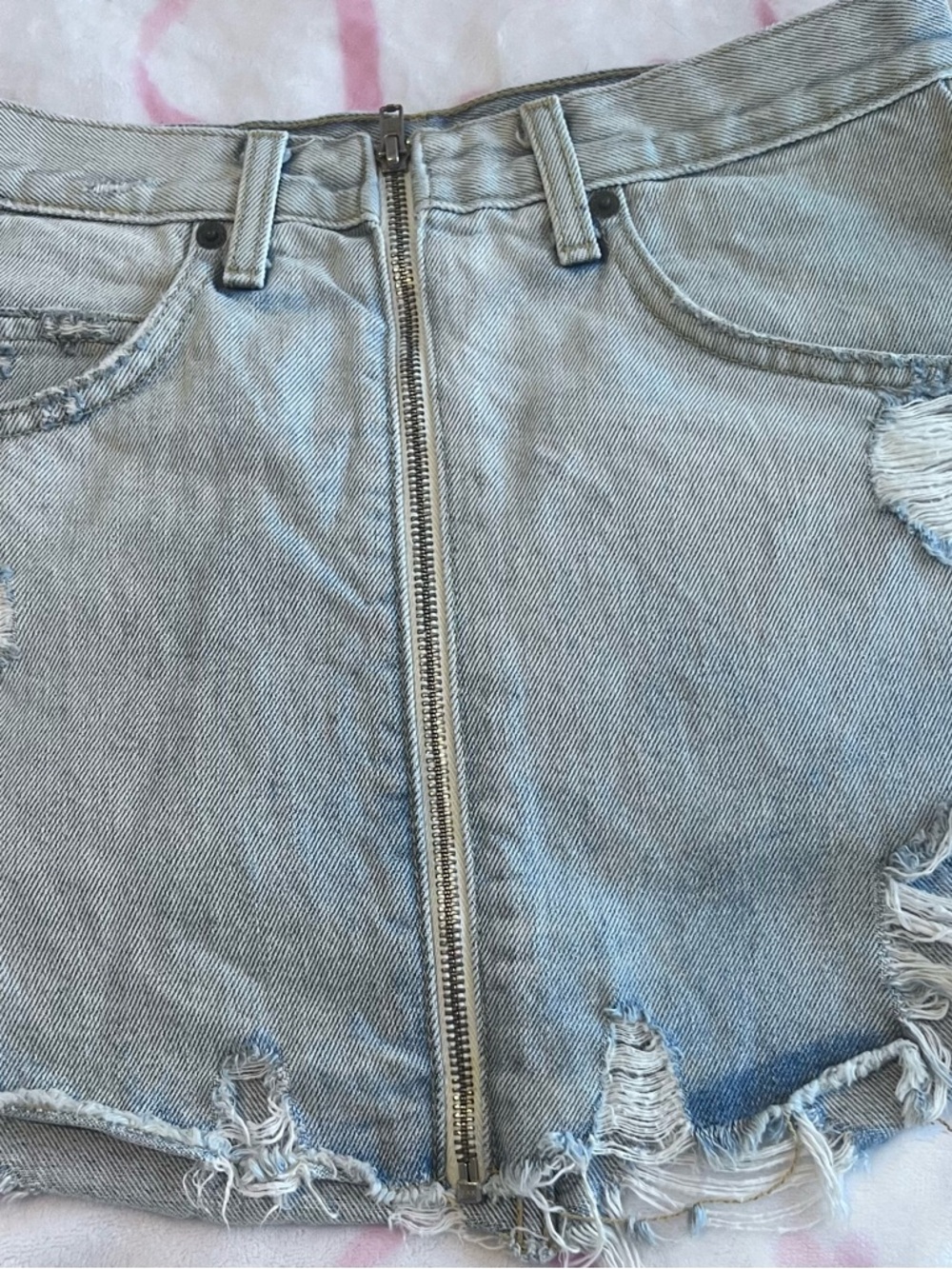 Carmar light  Wash Distressed Denim Mini Skirt with Front Zip size 27